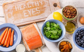 Top 8 thực phẩm tốt cho mắt và giúp phòng tránh đau mắt đỏ bạn không nên bỏ qua