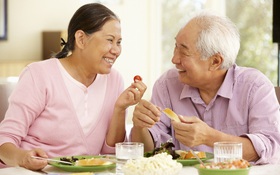 Những bệnh tiêu hóa ở người cao tuổi, nguyên tắc điều trị và cách phòng tránh