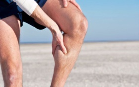 Người cao tuổi nên tập luyện thế nào để tránh tình trạng đau nhức chân