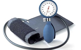 Lựa chọn máy đo huyết áp: Những tiêu chí và lưu ý bạn nhất định phải biết