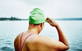 Bạn có thể bị mắc các bệnh nhiễm trùng khi đi bơi không?