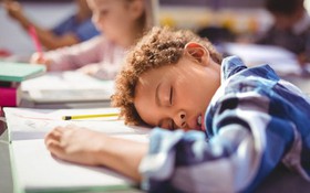 11 Nguyên nhân khiến trẻ luôn mệt mỏi và ủ rũ không phải do thiếu ngủ