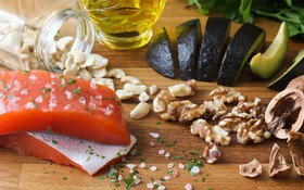5 dấu hiệu cảnh báo cơ thể thiếu omega 3