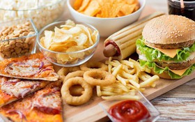 Bệnh nhân ung thư gan nên kiêng ăn gì?