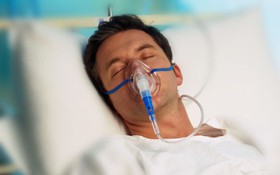 5 điều cần biết về máy tạo oxy giúp giảm khó thở cho bệnh nhân viêm phổi