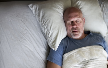 4 dấu hiệu cảnh báo nguy cơ đột tử khi ngủ và cách phòng tránh