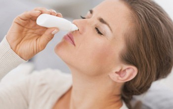 Hướng dẫn 6 bước rửa mũi đúng cách để giảm triệu chứng cảm lạnh và dị ứng