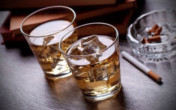 4 cách phòng tránh bệnh ung thư gan dành cho người hay uống rượu