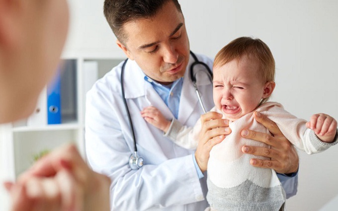Bệnh về đường hô hấp tăng đột biến: Cảnh giác với bệnh viêm họng cấp ở trẻ nhỏ