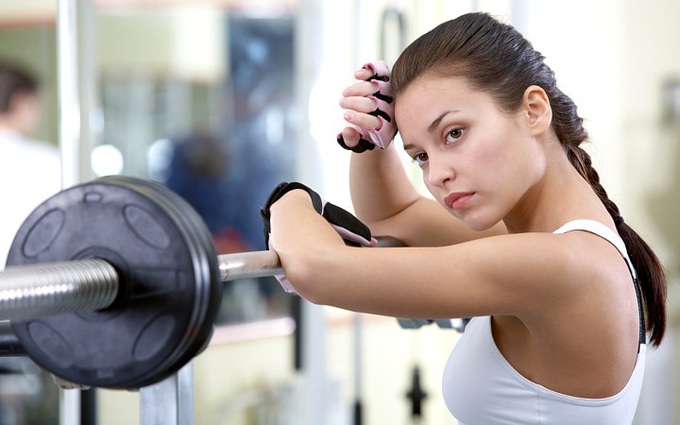 Thói quen tập gym khiến làn da của bạn nhanh xuống cấp