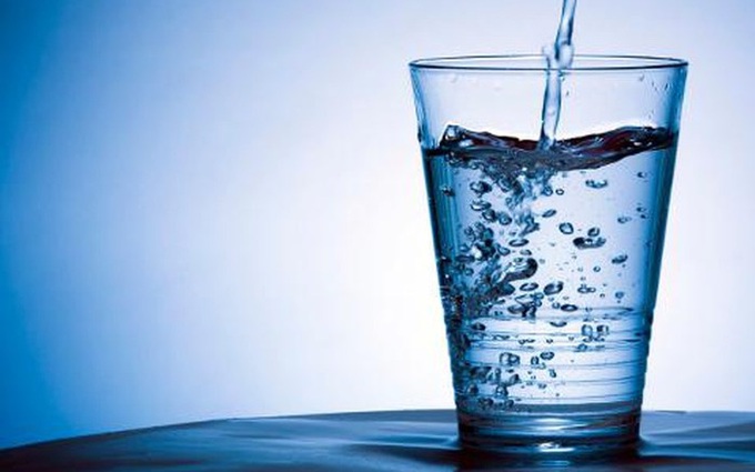 Chuyên gia mách “5 công thức” giúp bạn uống nước đúng, đủ để cơ thể khỏe mạnh, vận hành trơn tru