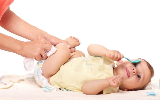 Hướng dẫn cách chăm sóc trẻ sơ sinh từ 0 đến 6 tháng tuổi