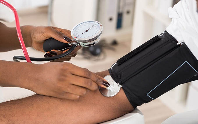 4 nguyên nhân khiến huyết áp tăng đột ngột ngay cả khi bạn đang dùng thuốc