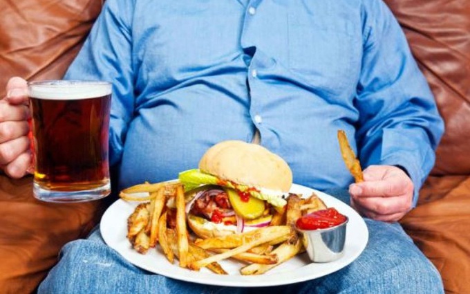 Thức ăn nhanh là gì? Điểm danh 8 tác hại của thức ăn nhanh đối với sức khỏe con người