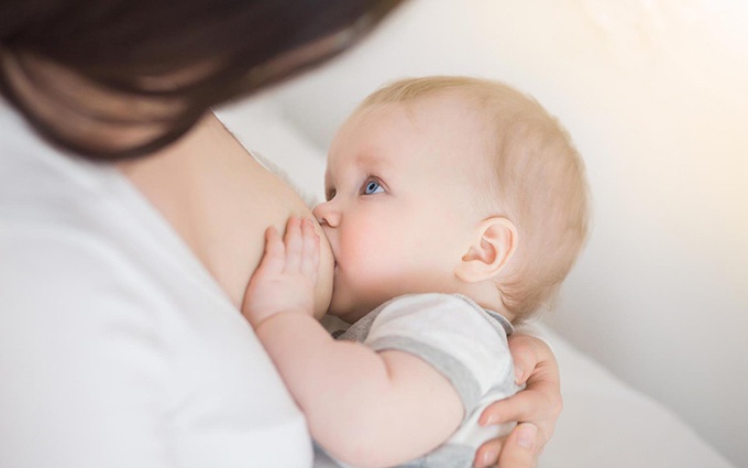 Những dấu hiệu có thai khi đang cho con bú đầy đủ mà mọi mẹ sau sinh đều nên biết