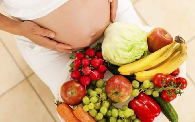 4 nhóm dinh dưỡng giúp mẹ bầu tăng cường sức đề kháng trong mùa dịch 