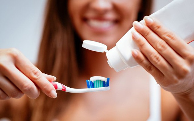 4 lưu ý khi lựa chọn kem đánh răng giúp nâng cao sức khỏe răng miệng
