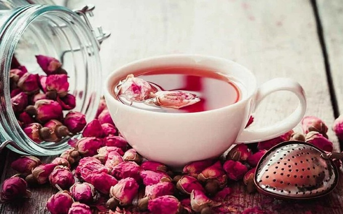 9 tác dụng của trà hoa hồng đối với sức khỏe con người
