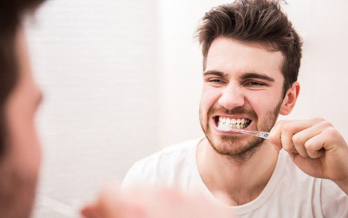 Đánh răng thường xuyên có thể giúp giảm hơn 20% nguy cơ mắc ung thư thực quản