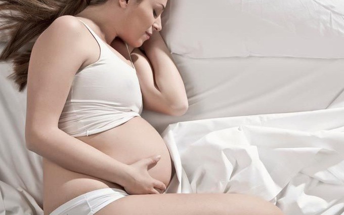 Trầm cảm khi mang thai tháng cuối điều trị như thế nào?