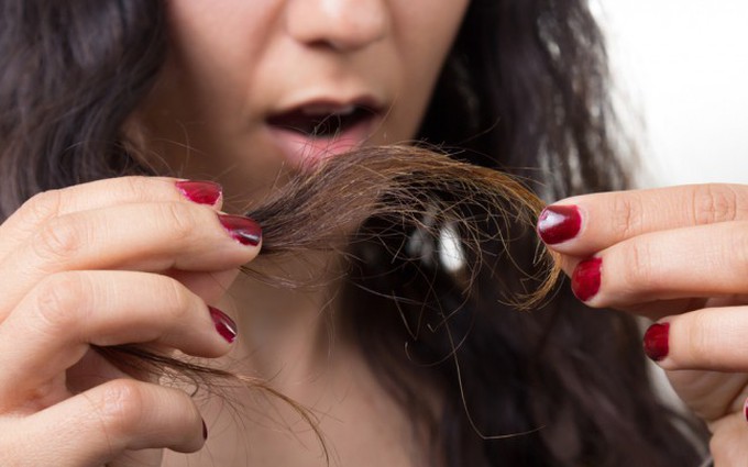 Là phụ nữ chị em đã biết cách chữa đuôi tóc khô xơ hay chưa?
