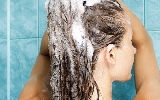 Lý giải nguyên nhân khiến bệnh rụng tóc ngày càng trẻ hóa và gợi ý cách khắc phục