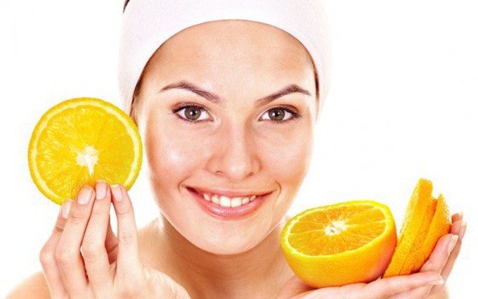 Tìm hiểu vai trò của Vitamin C với làn da