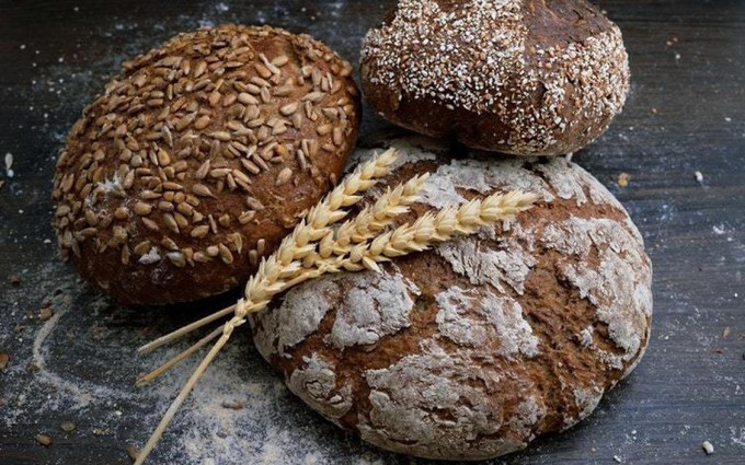 9 tác dụng của bánh mì đen đối với sức khỏe: Ngừa ung thư, hỗ trợ giảm cân