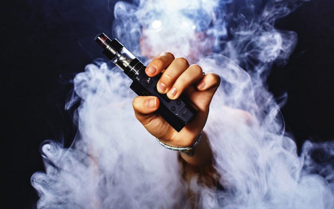Tác hại của thuốc lá điện tử: Phát minh giúp cai nghiện hay kẻ giết người mới?
