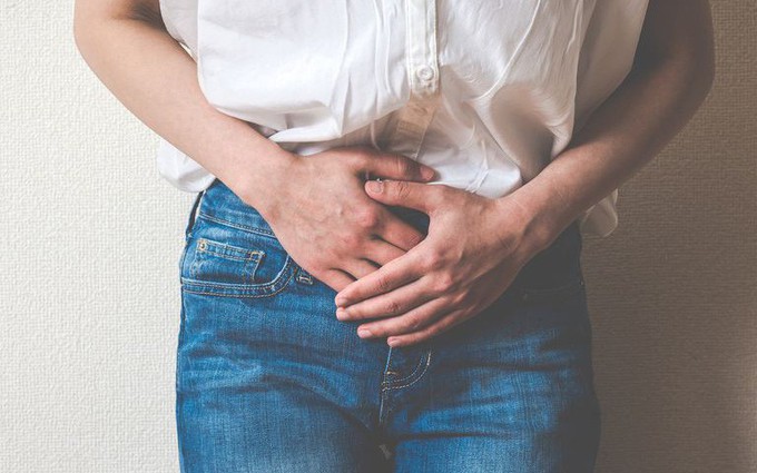 Ung thư buồng trứng và u nang buồng trứng: Hướng dẫn cách phân biệt triệu chứng