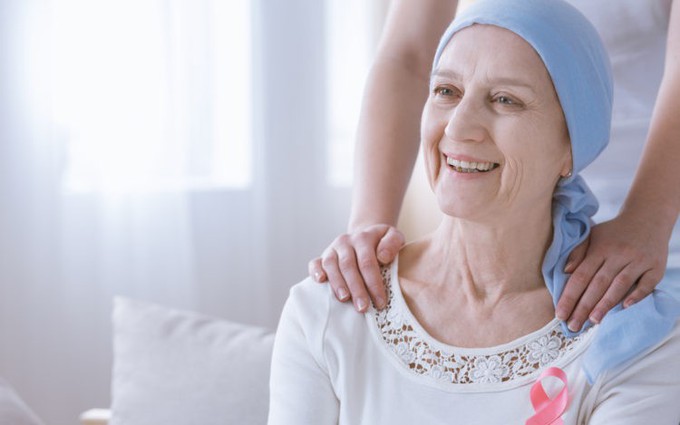 Hướng dẫn cách chăm sóc bệnh nhân ung thư thực quản tại nhà