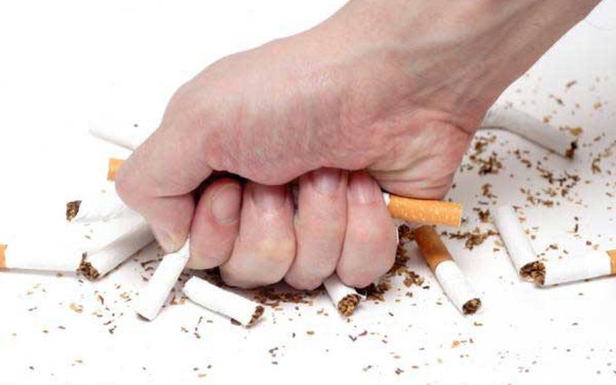 Cai thuốc lá an toàn tại nhà với 5 mẹo sau